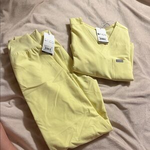 Figs Sunlight Scrub Set